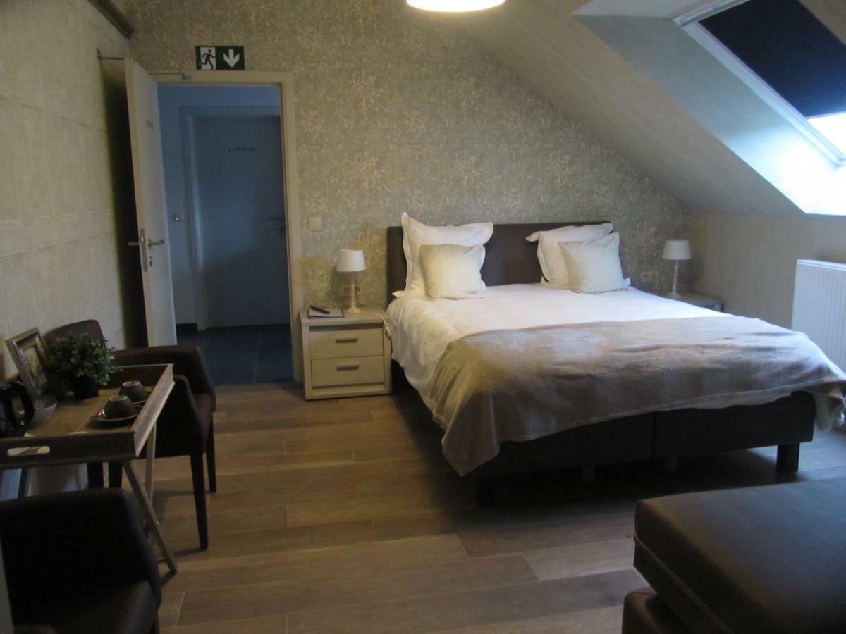 Au-Magasin Bed and Breakfast Vielsalm Buitenkant foto